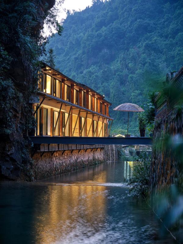 Zhangjiajie ZEN Retreat-FairyLand & Free one way pick up serviceFree Shuttle to East Gate of Forest ParkSecret Hiking RouteRiver TracingMini Forest ParkAffordable LuxuryToursim Service 莫问禅意 - image 27