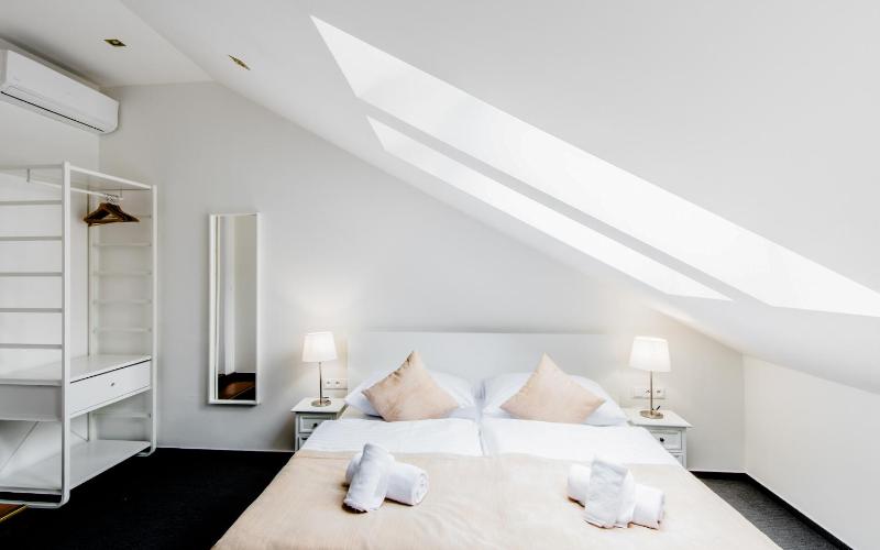 Downtown Bratislava B&B - image 13