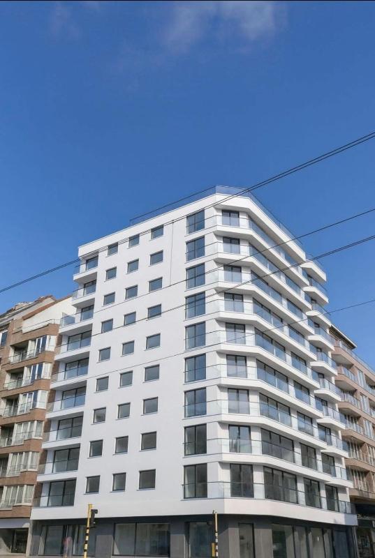 Luxueus nieuw zonnig hoekappartement SEAVIEW Heldenplein - ruime garagebox - 2 fietsen - image 1