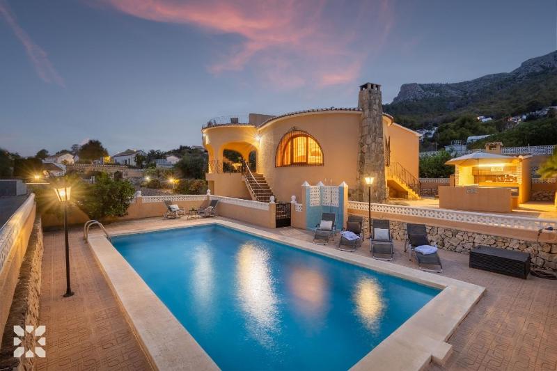 Villa Teresa by Abahana Villas - image 1