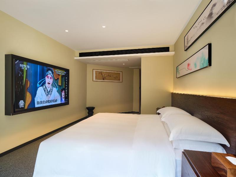 Zhangjiajie ZEN Retreat-FairyLand & Free one way pick up serviceFree Shuttle to East Gate of Forest ParkSecret Hiking RouteRiver TracingMini Forest ParkAffordable LuxuryToursim Service 莫问禅意 - image 26