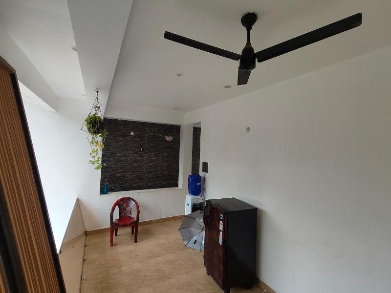 NIVAS HILL VIEW APARTMENTS - image 3