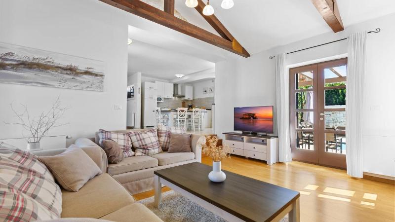 Villa Zahara - managed by Travel Istria - image 31