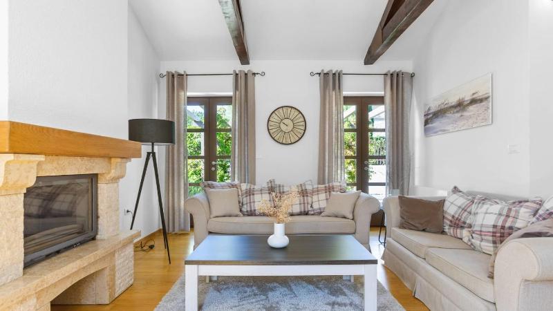 Villa Zahara - managed by Travel Istria - image 32