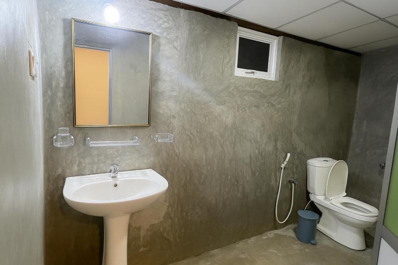 Premiere Inn Hostel Hiriketiya - image 8