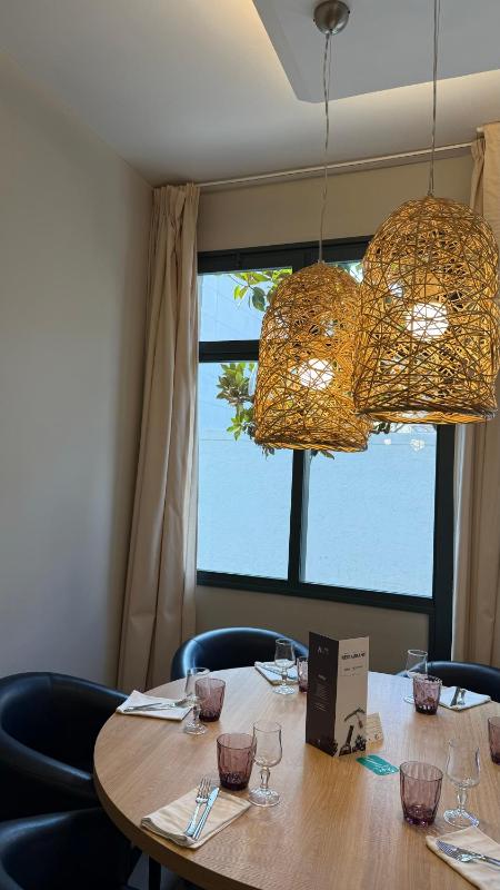 Aqua Hotel Bertran Park - image 11