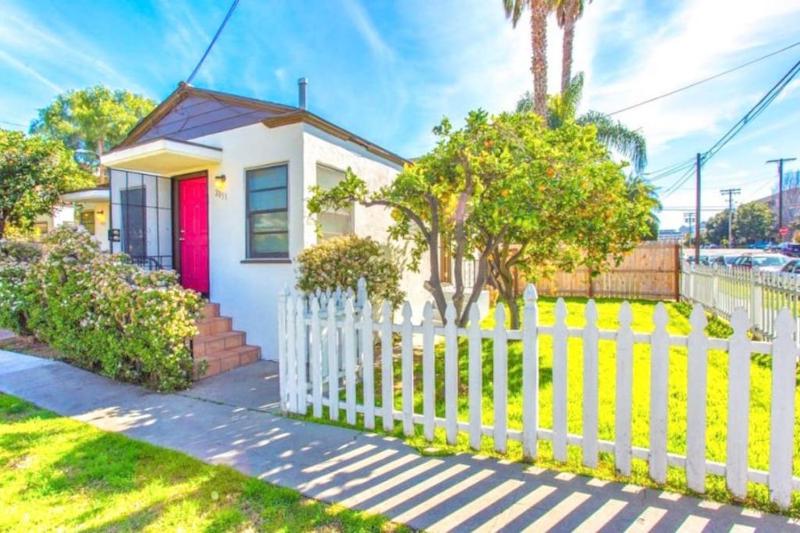 Sweet n Cozy Cottage near Little Italy & Gaslamp - image 12