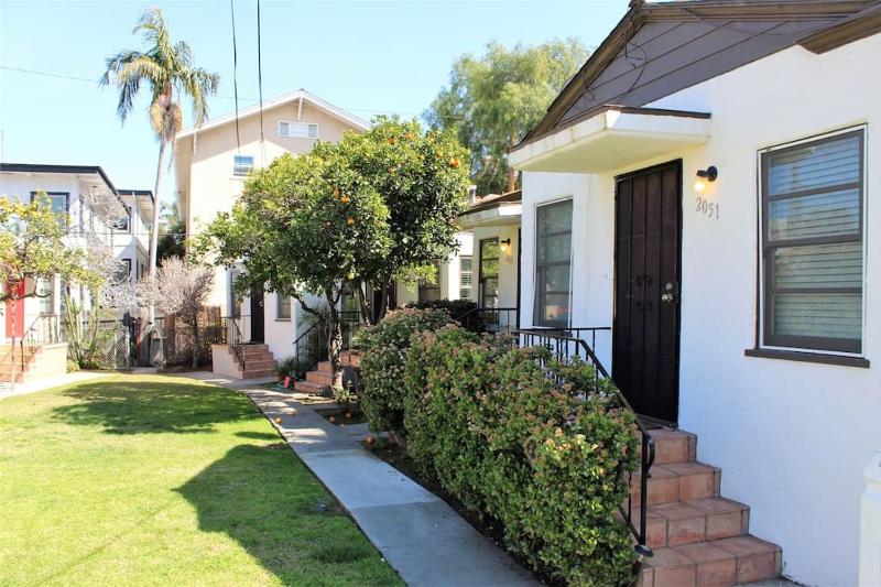 Sweet n Cozy Cottage near Little Italy & Gaslamp - image 9