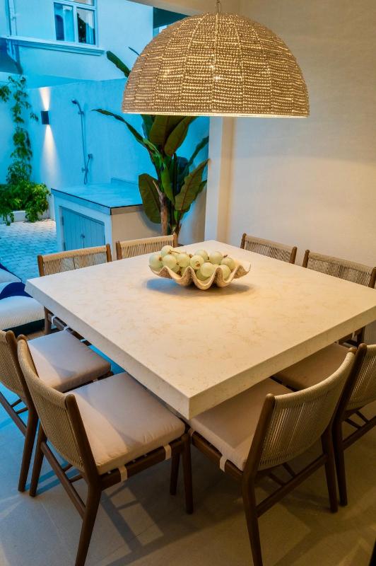 Stylish West Coast 3BR Retreat with Pool Near Beach - image 4