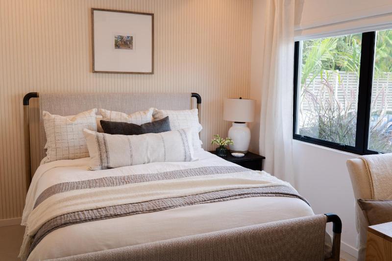 Stylish West Coast 3BR Retreat with Pool Near Beach - image 13