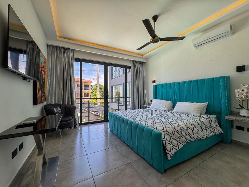 Instyle Residences at RIZZ SUITES - image 50