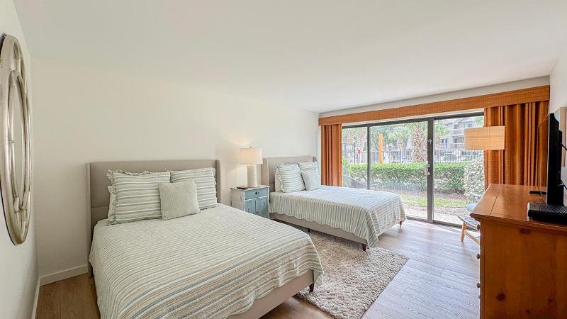 11 Beach Villas - image 9