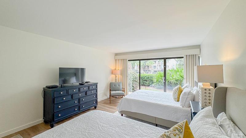 11 Beach Villas - image 13