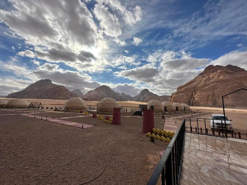Wadi rum naef camp - image 3