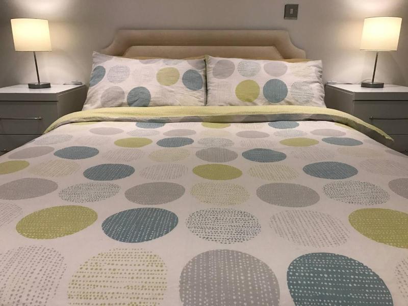 A double room in a great location - image 16