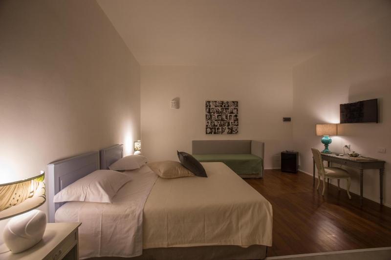 Suite image 2