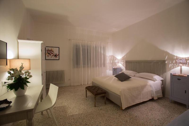 Suite image 3