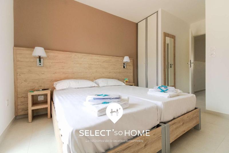 SELECT'soHOME - Résidence Le Poséidon - Appartement en Duplex avec parking privé et piscine ! - POS-F - image 8