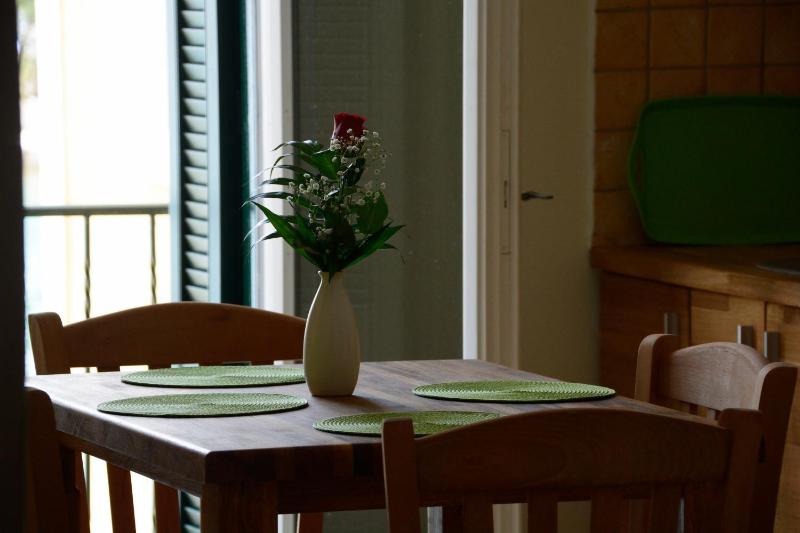 Deluxe Apartment with Sea View image 3
