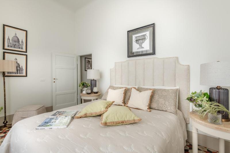 The Frescoed Tale 3 Bedrooms Apartment - image 20