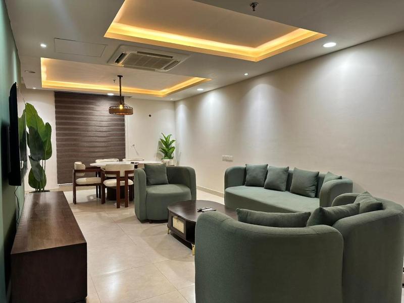 Luxury apartment in Gold Crest Mall 1 bed - image 11