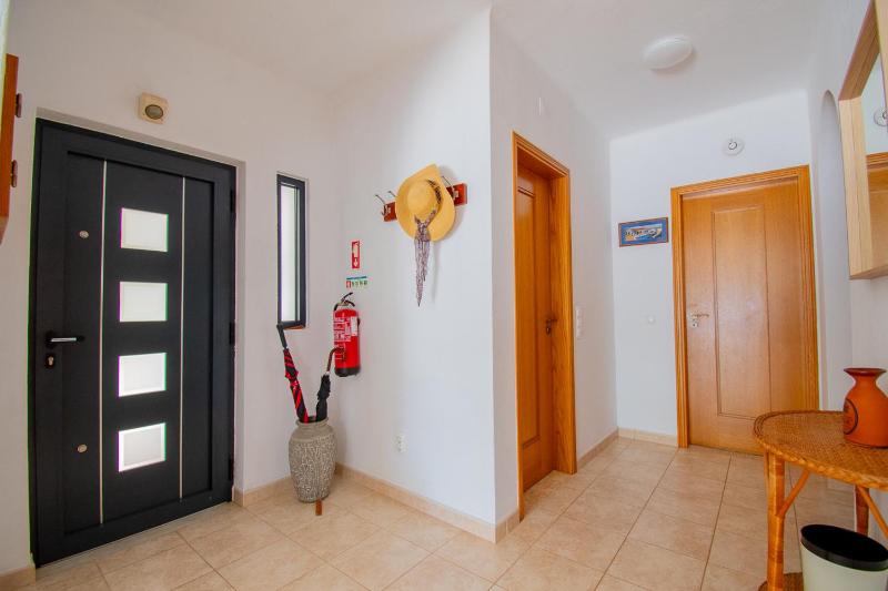 Casa Thea family villa with private heated swimm - image 14