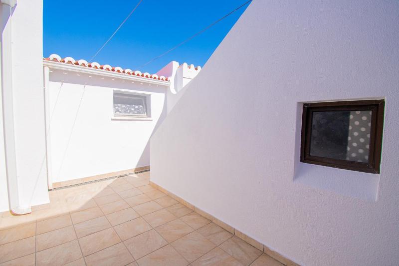 Casa Thea family villa with private heated swimm - image 10