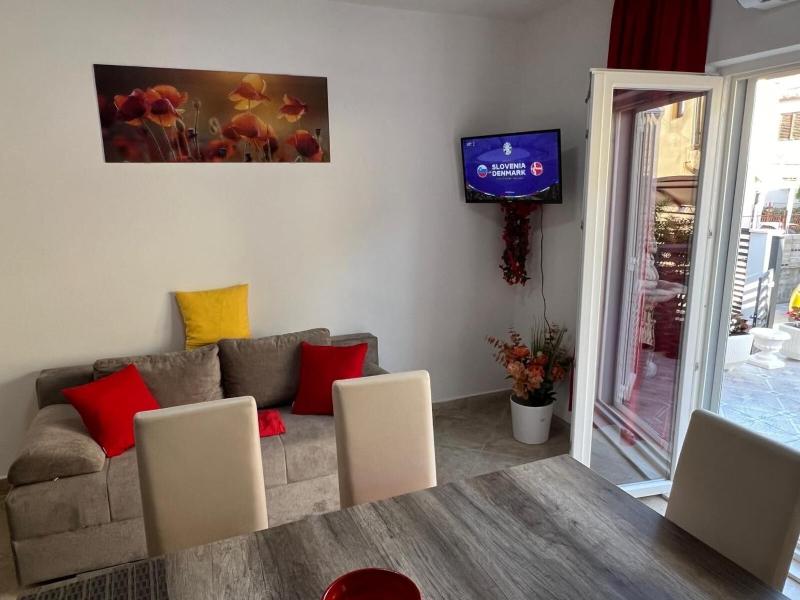 Apartments Milica - image 11