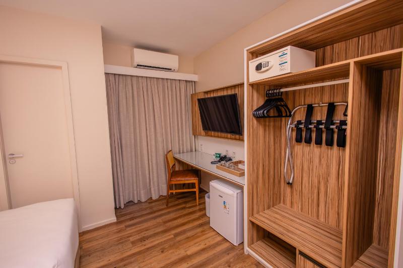 Quality Hotel Aracaju - image 3