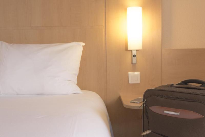 ibis Lille Lomme Centre - image 6