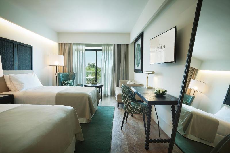 Superior Deluxe Room image 1