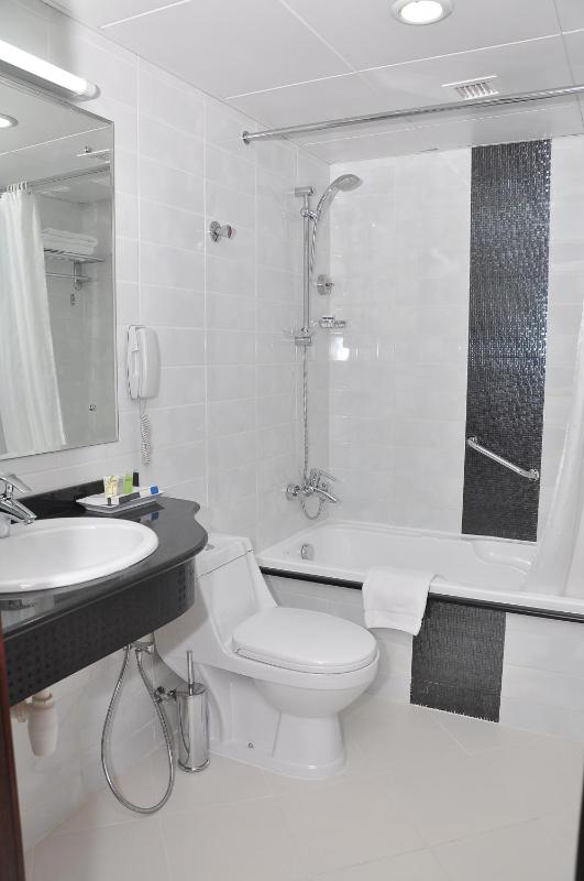 Executive Suite image 4