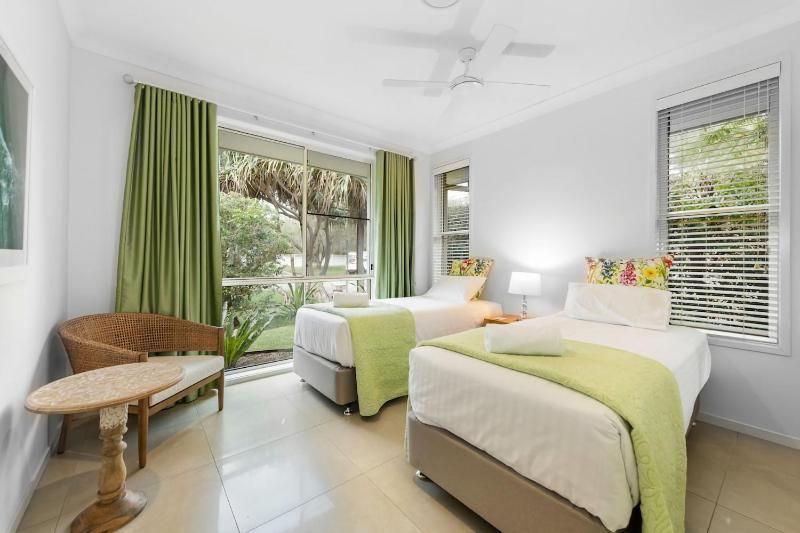 Byron Beauty - 33 Cowper Street - image 6