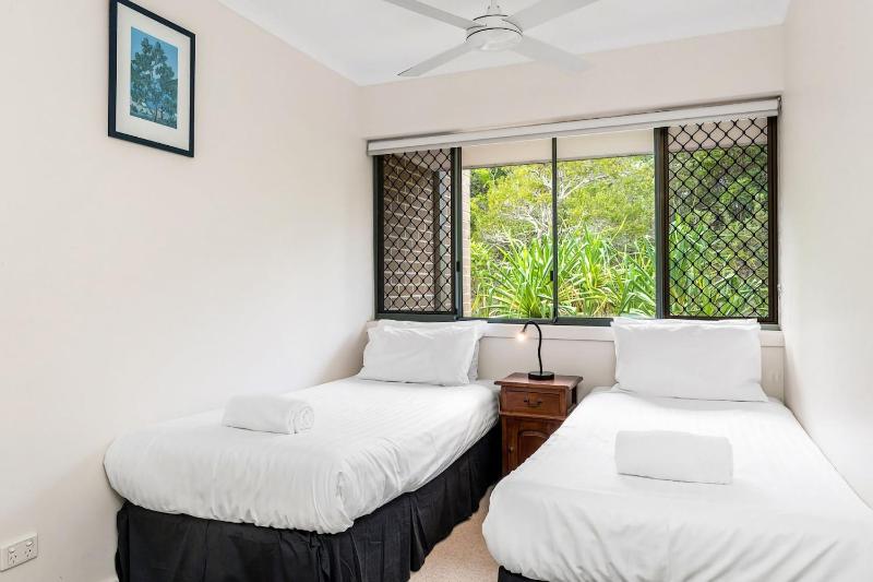 James Cook Apartment 10 -130 Lighthouse Road - image 5