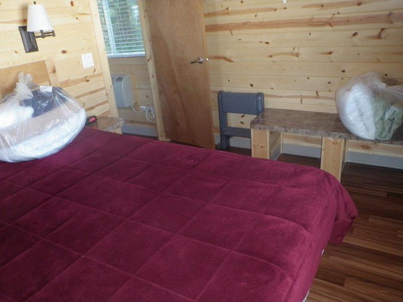 Two-Bedroom Cottage image 3
