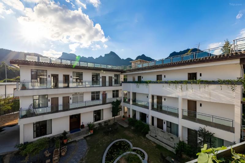 Zhangjiajie Peak&Cloud Retreat-signature coffee-Buffet breakfast-English support-Close to both the East Gate and the Central Gate - image 29