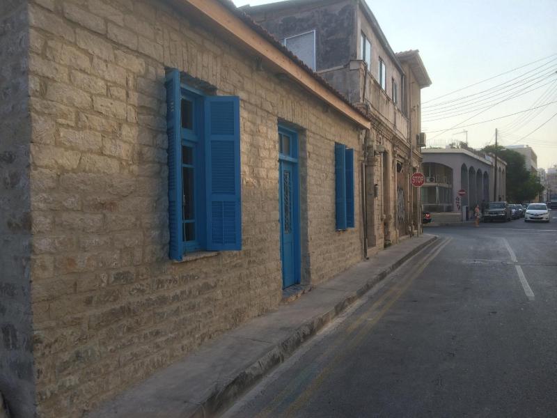 Zouglas App Guesthouse - image 6