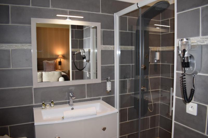 Le Trophée Boutique Hôtel Spa- La Loggia Appart'hôtel - image 46