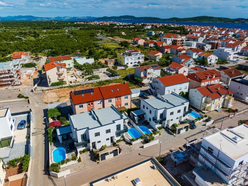 Villa Essenza Mare in Vodice with private pool & pet friendly - only 650 meters from the beach - image 5