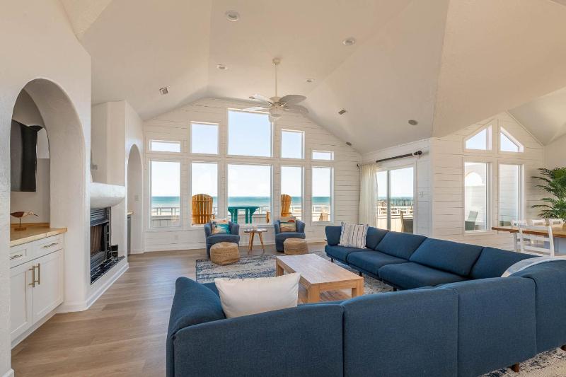 Still Salty - Nags Head MP 11 Oceanfront Ocean View Pool Tiki Bar Hot Tub Pets OK Flex Stays - image 11