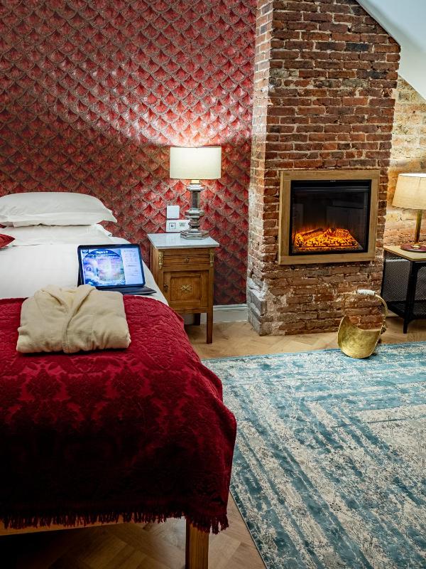Lovelace Suites by Threads of Time Hotel Bruges - image 12