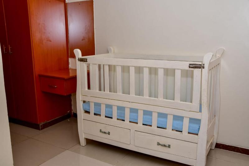 Jacky's Fully Furnished Apartment milimani suites - image 4