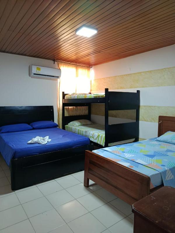 Hotel Colonial Inn - image 26