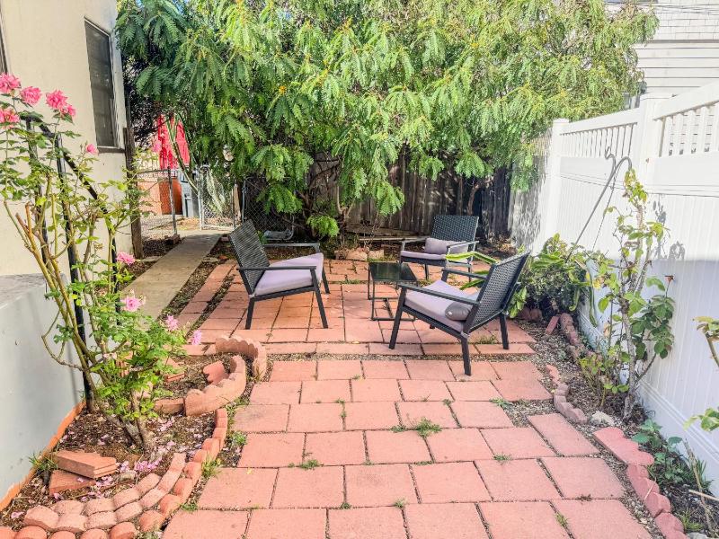 Amazing Cottage - near Little Italy Gaslamp - image 11