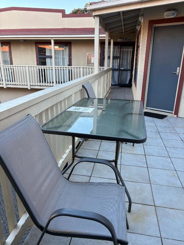 Ascot Motor Lodge - image 33