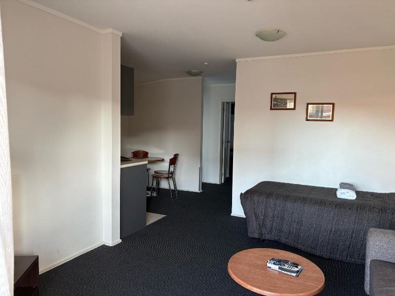 Ascot Motor Lodge - image 30