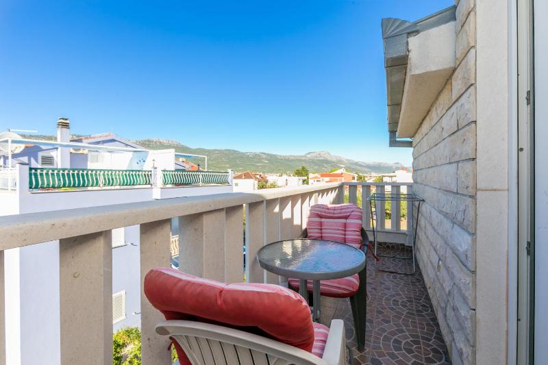 Apartments with parking space Kastel Stafilic Kastela - 24155 - image 27