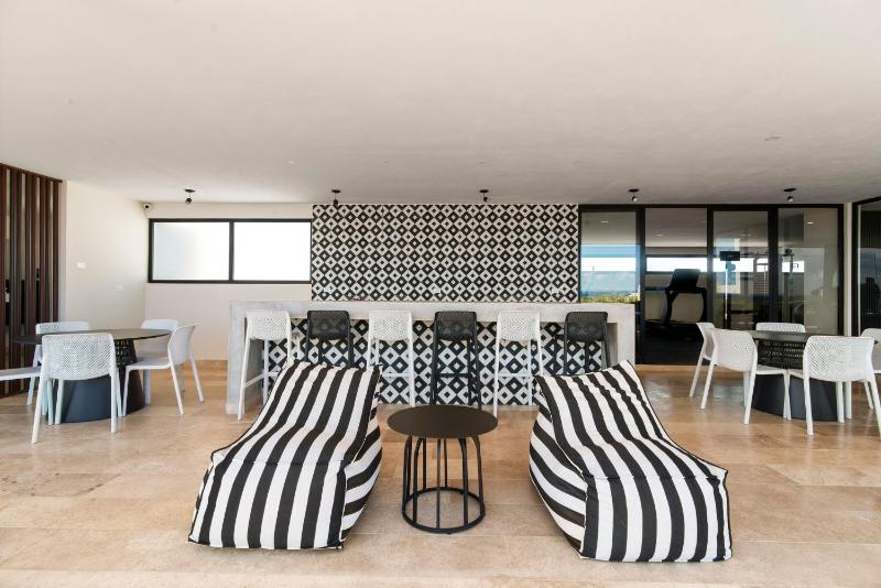 Premium Area Studio | Terrace & Pool | Casago - image 30