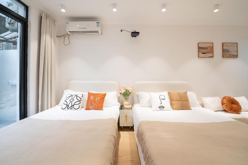 YunXuan - Generous Central Flat with Exclusive Courtyard - image 13