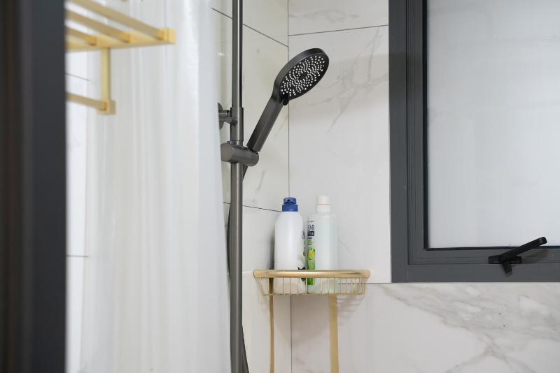 YunXuan - Generous Central Flat with Exclusive Courtyard - image 5